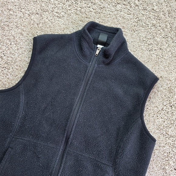 REI Jackets & Blazers - VINTAGE REI Fleece Vest Women XS Black Gray Full Zip Sleeveless Jacket Outdoor